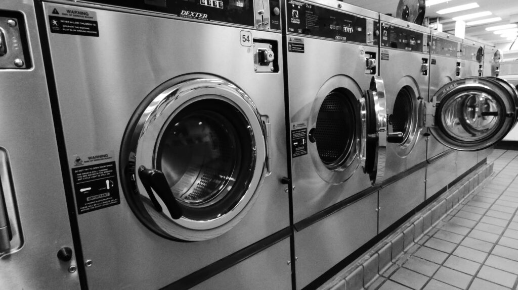Make Money with a Laundromat 4